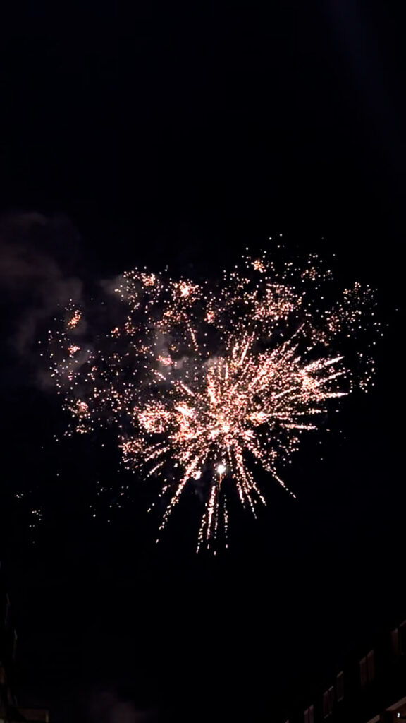 karibik nacht 2023 - die story stadtgalerie langenfeld Karibik Nach 2023 Stadtgaleire Langenfeld Feuerwerk 002 Stadtgalerie Langenfeld