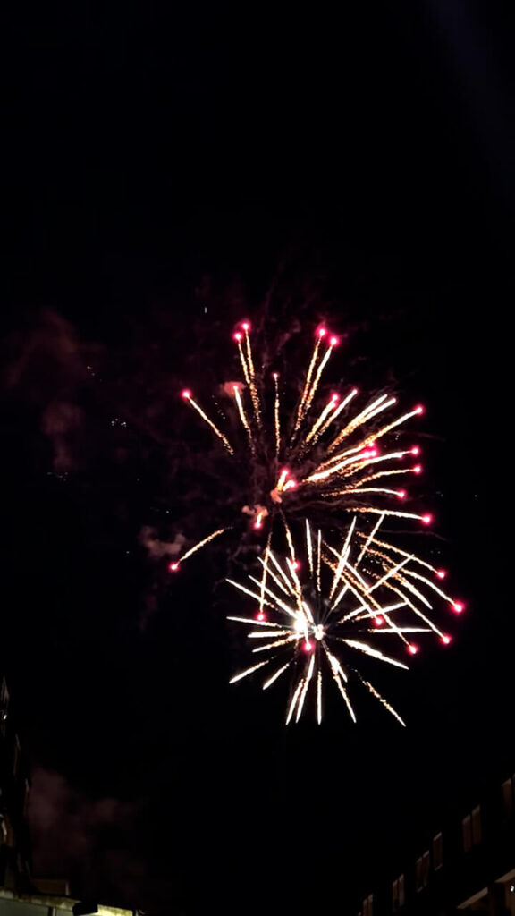 karibik nacht 2023 - die story stadtgalerie langenfeld Karibik Nach 2023 Stadtgaleire Langenfeld Feuerwerk 004 Stadtgalerie Langenfeld
